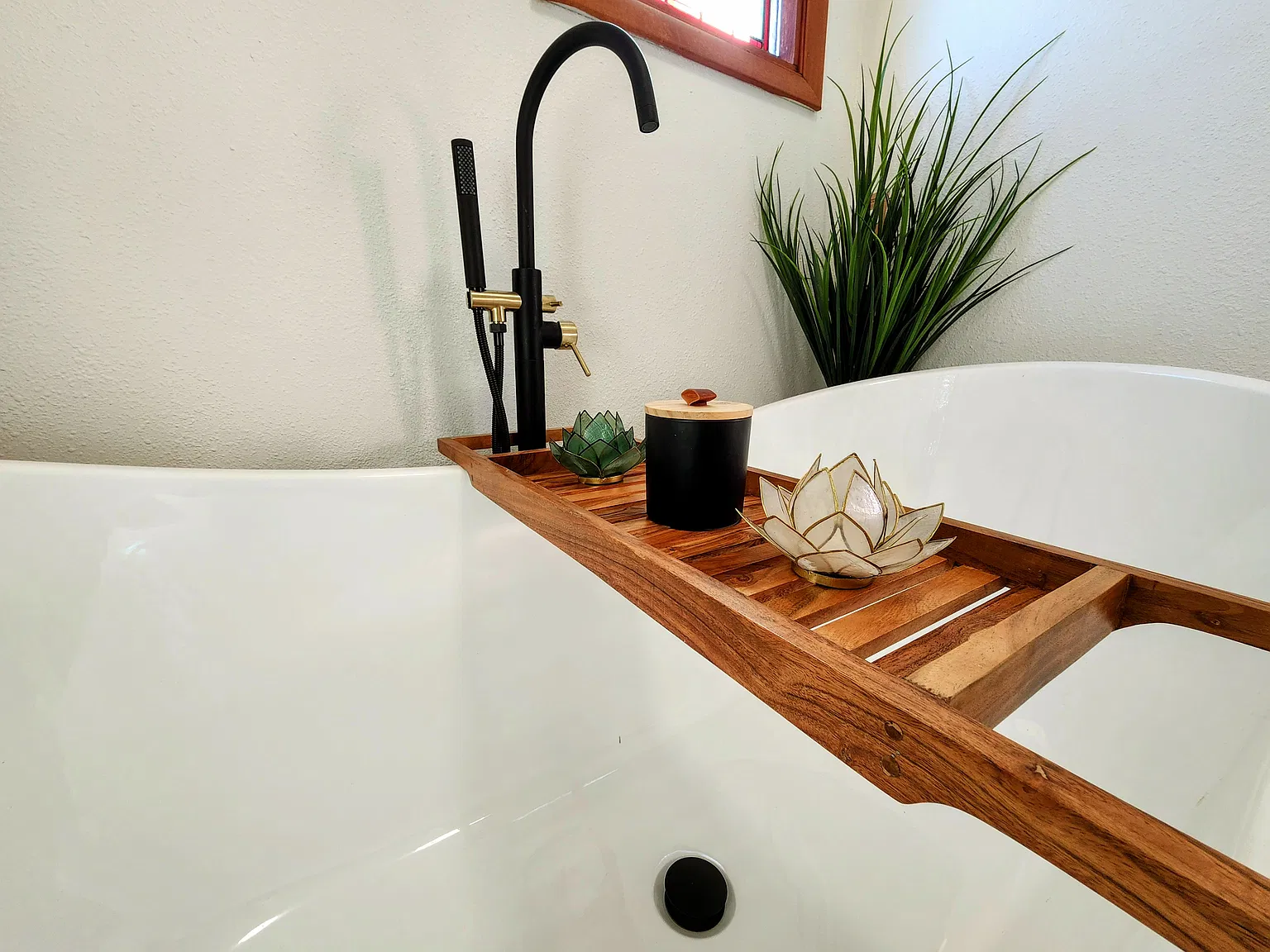 2 bed, 900 sqft, $2,299 — Photo 4