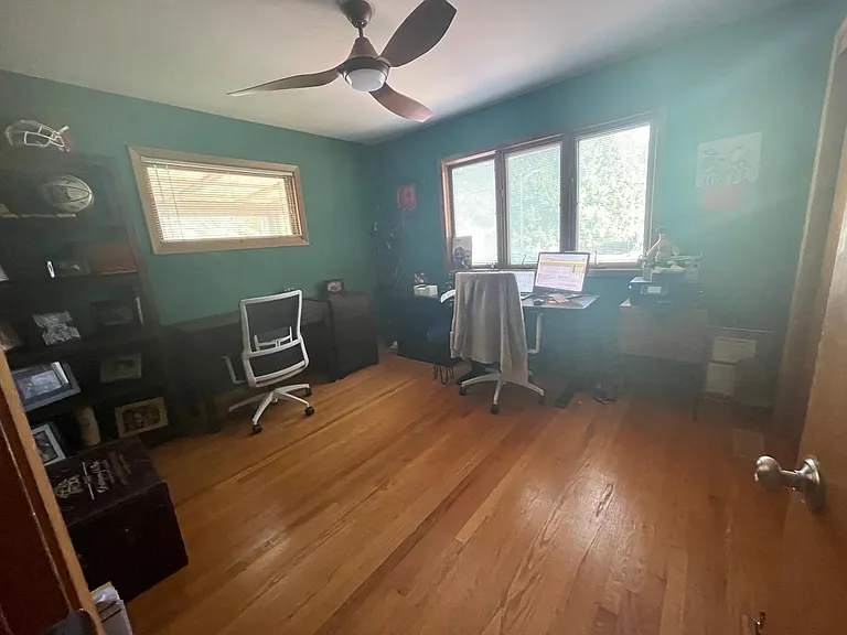 10618 Hilltop Rd — Photo 24