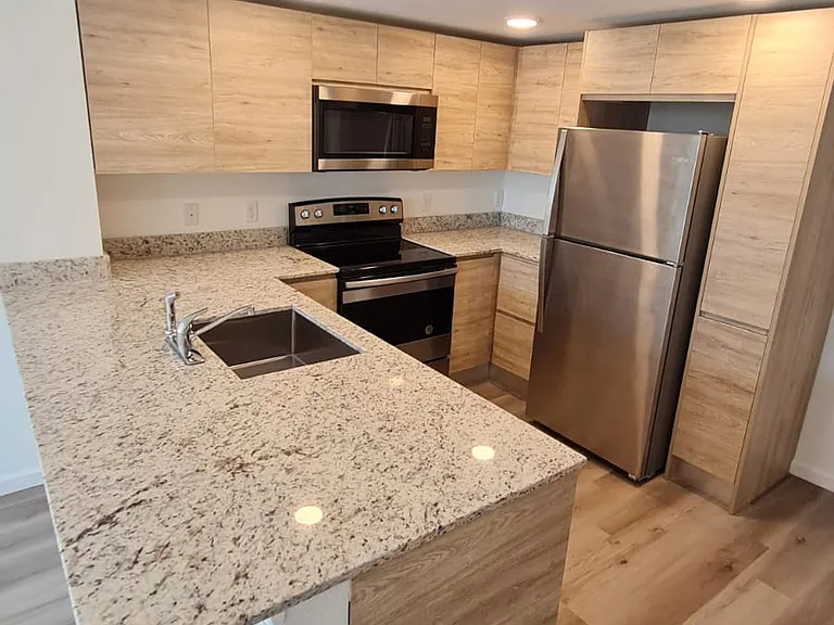 1210 Southstation Pl #309 — Photo 4