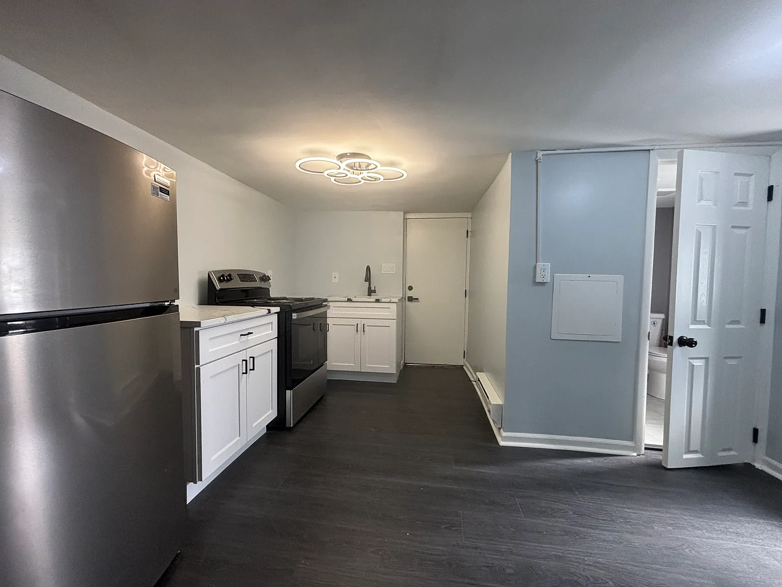 2 bed, 920 sqft, $1,495 — Photo 3