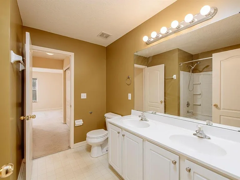 4049 Spyglass Hl — Photo 8