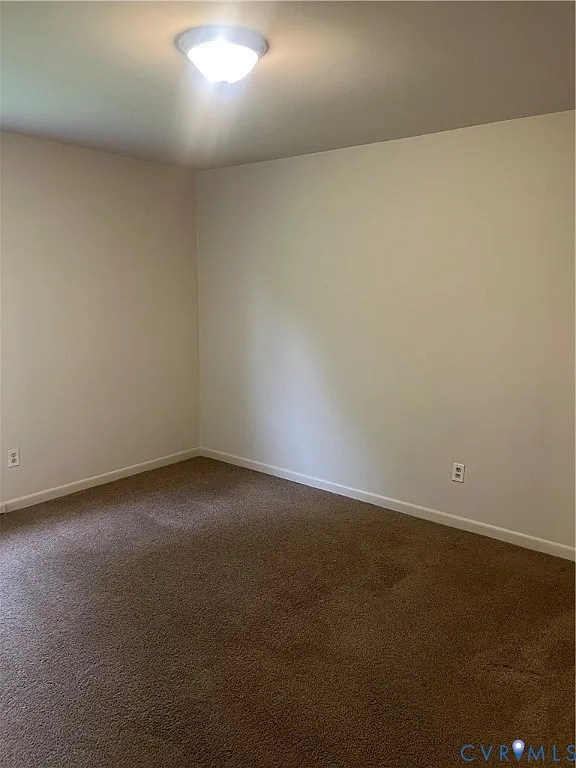 2 bed, 1.0 bath, $925 — Photo 3