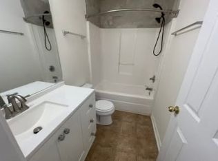 2900 Colt Dr #4, Knoxville, TN 37918
