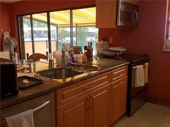 3rd image of 7000 Crown Gate Ct #7000