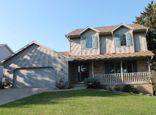 3008 Crusade Ln, Green Bay, WI 54313