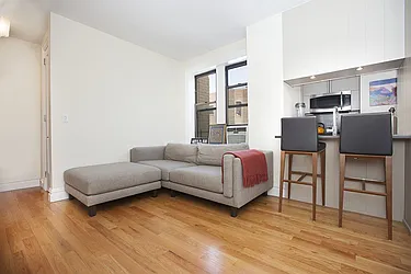 Rented by Avi Nash Associates