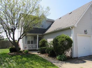 23195 Wainwright Ter, Olmsted Falls, OH 44138