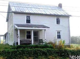 611 Oxford Rd, New Oxford, PA 17350