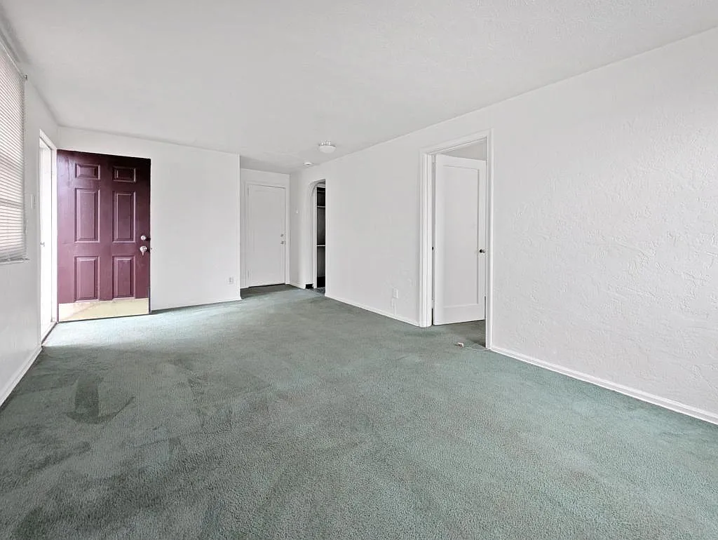 41 W Bellecrest Apt. 2 15227 — Photo 2