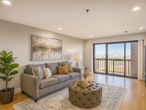 5th image of 15 N Beacon St #1008