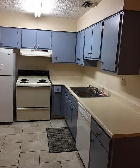 5221 S Bayshore Blvd #54 — Photo 10