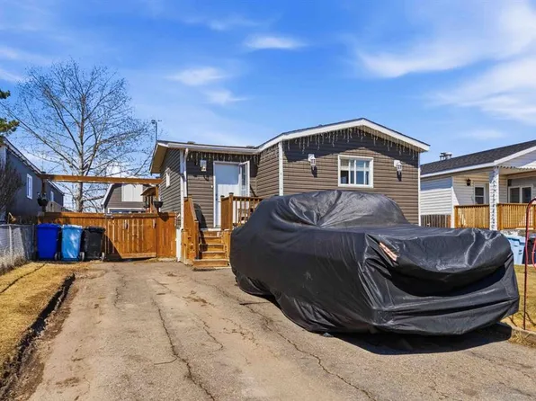 177 SE Card Cres, Wood Buffalo, AB T9K 2H6