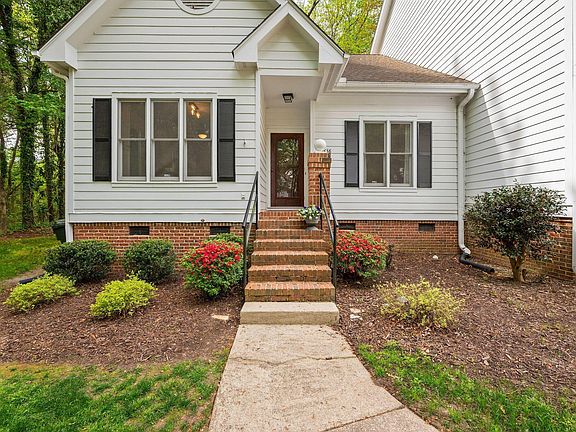 2nd image of 3838 Carnegie Ln