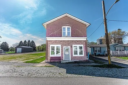 Building Photo - 101 N Illinois St #B