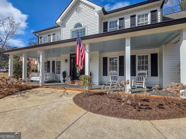 6084 Fairlong Point NW, Acworth, GA 30101