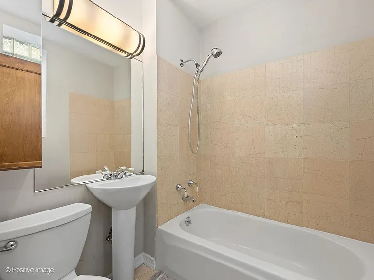 448 W Wrightwood Ave #2 — Photo 6