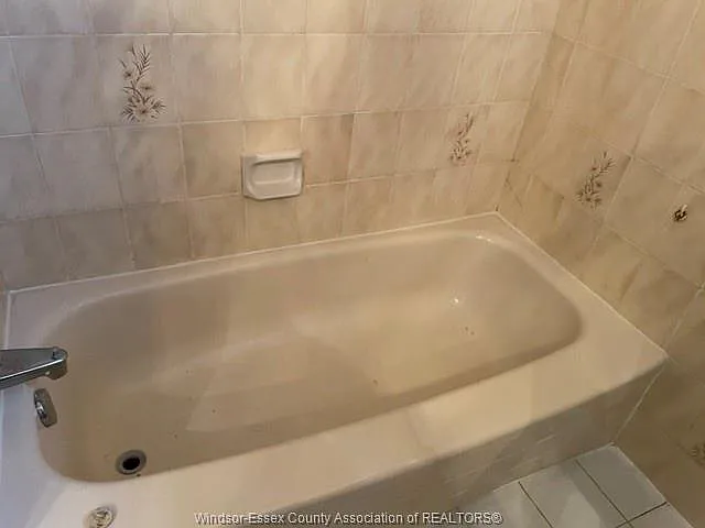 586 Dresden Pl — Photo 10