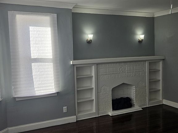 2nd image of 108 W 81st St APT 3