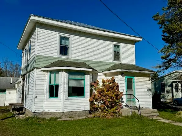 545 Duncan Ave, Cheboygan, MI 49721