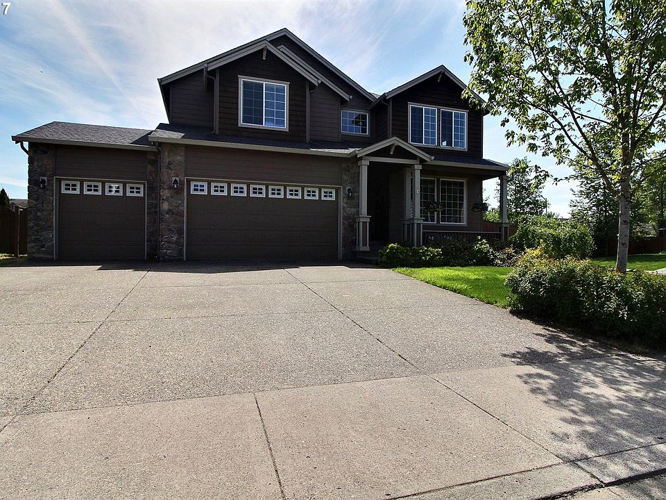 1st image of 1756 Clover Ln