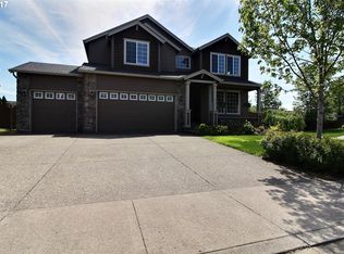 1756 Clover Ln, Woodland, WA