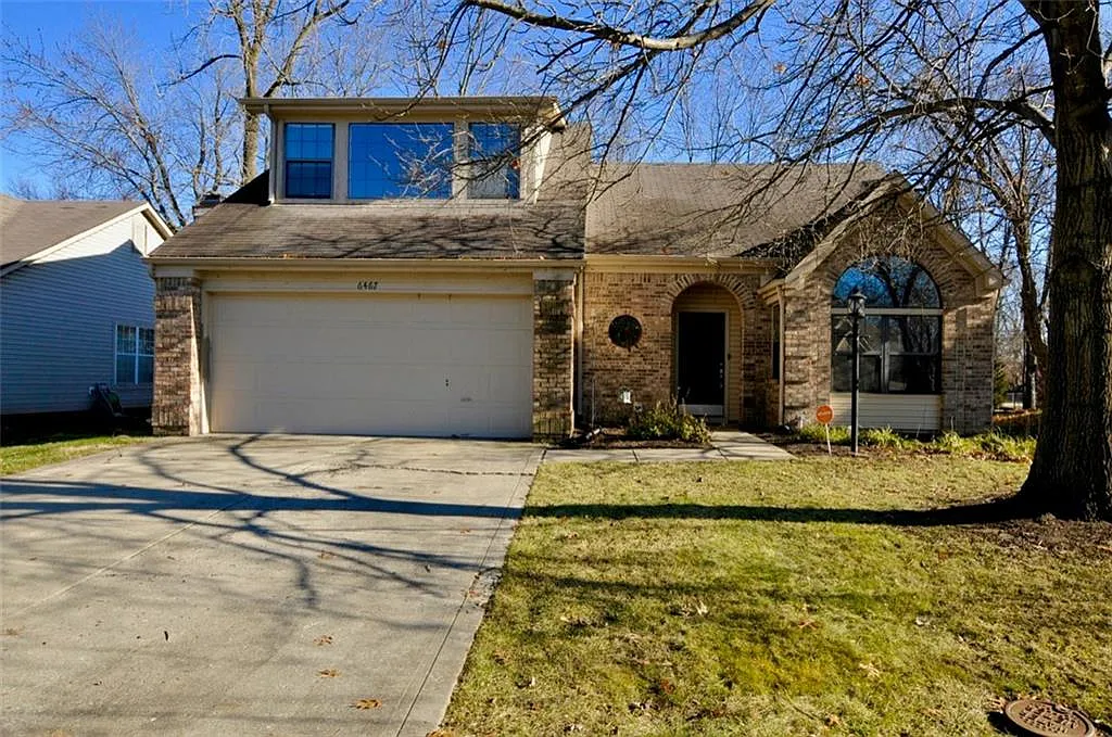 6467 Hunters Green Ct photo 1