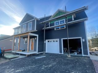 376 Chloe Cir #21, Williston, VT 05495