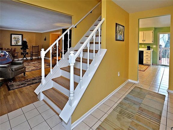 3rd image of 4112 Tartan Ct