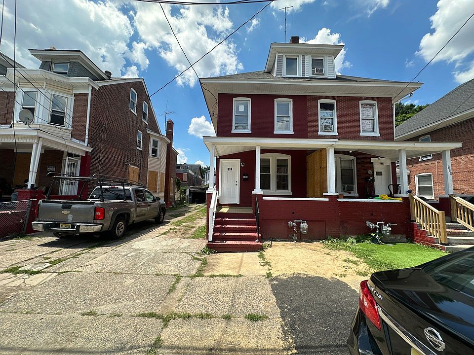 1st image of 114 Hoffman Ave