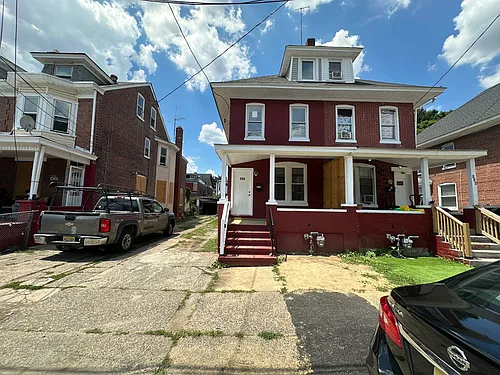 114 Hoffman Ave Photo 1