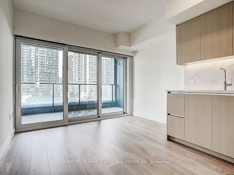 3 Concord Cityplace Way #332 — Photo 25