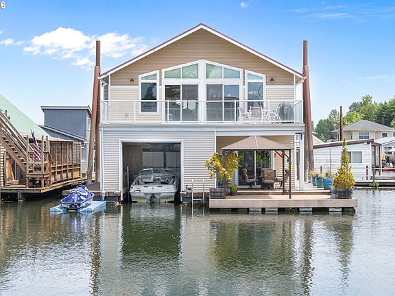 2nd image of 18989 NE Marine Dr Unit 44