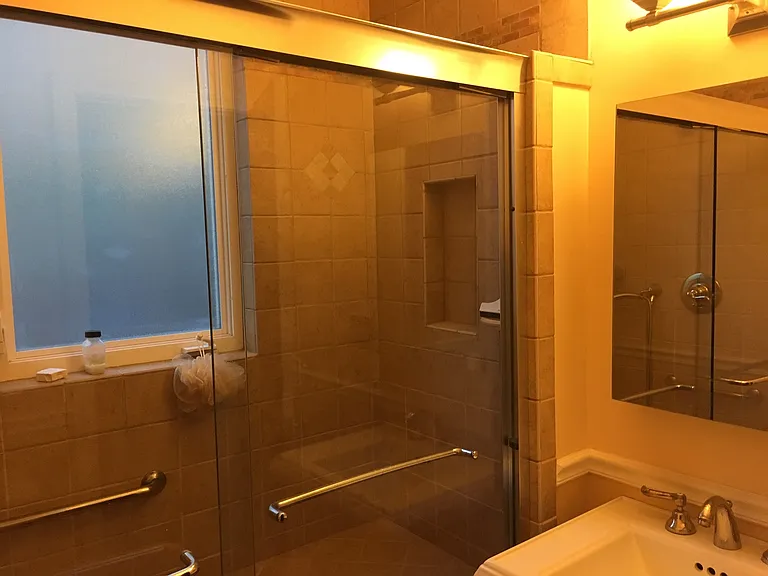 7 Burr St #1 — Photo 9
