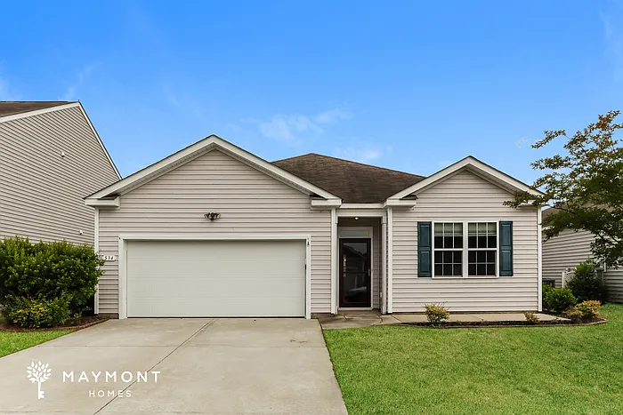 534 Hay Hill Ln — Photo 1