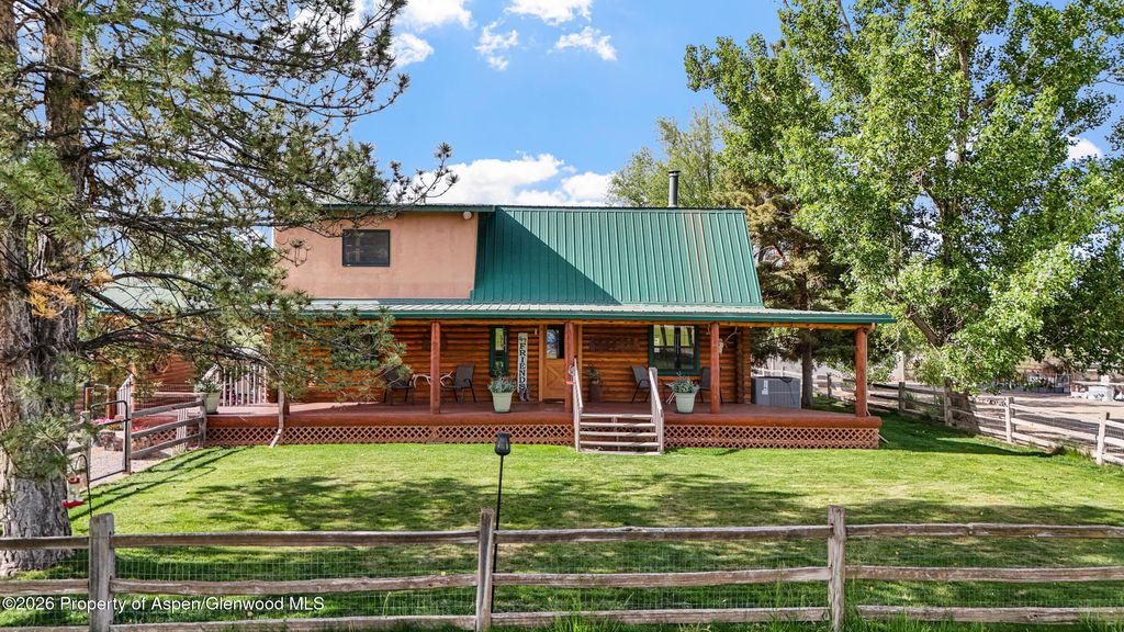 1355 N Rd, Loma, CO, Loma