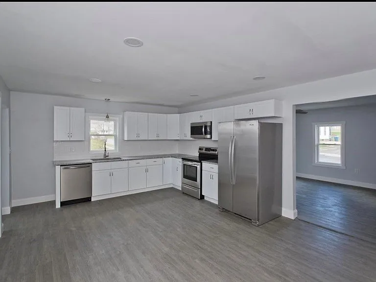1012 Pine St — Photo 7