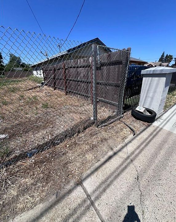 2nd image of 5690 Power Inn Rd