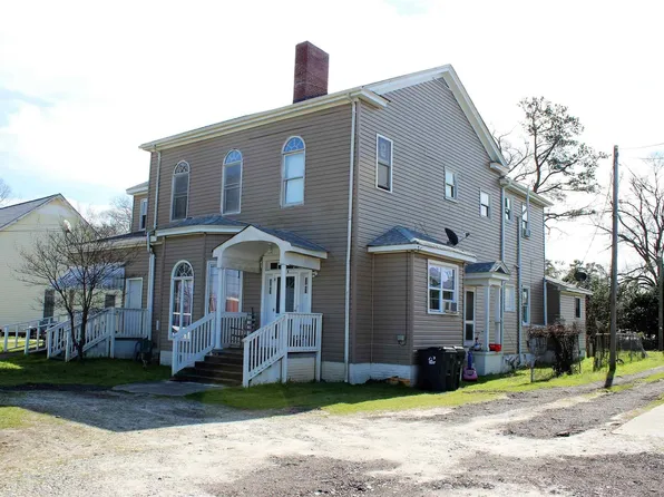 432 W Railroad Ave, Batesburg, SC 29006