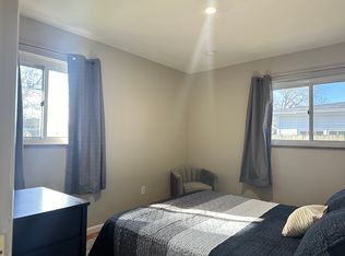 1908 Echo Woods Ct, Dayton, OH 45429