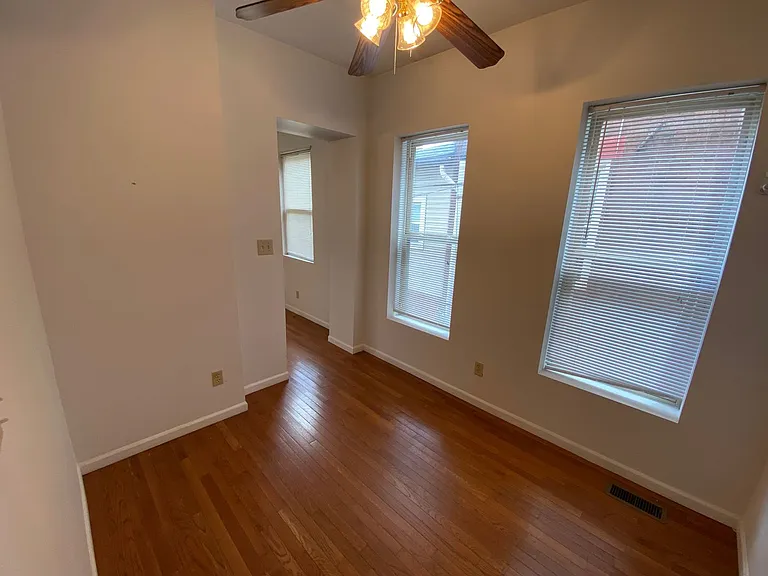 Summit St 1616-1618 SCR — Photo 6