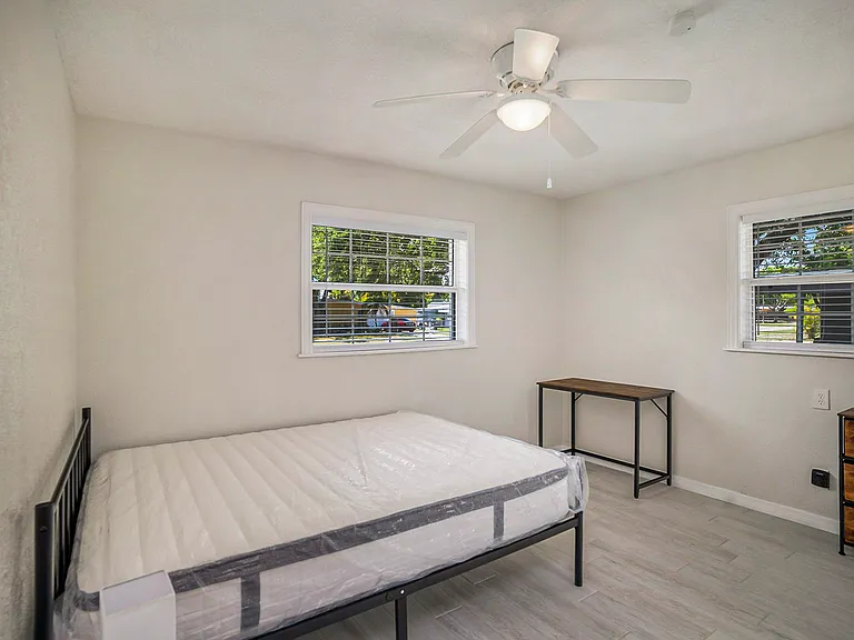 Disclaimer: This photo has been staged. Not all furnishings seen will be provided.