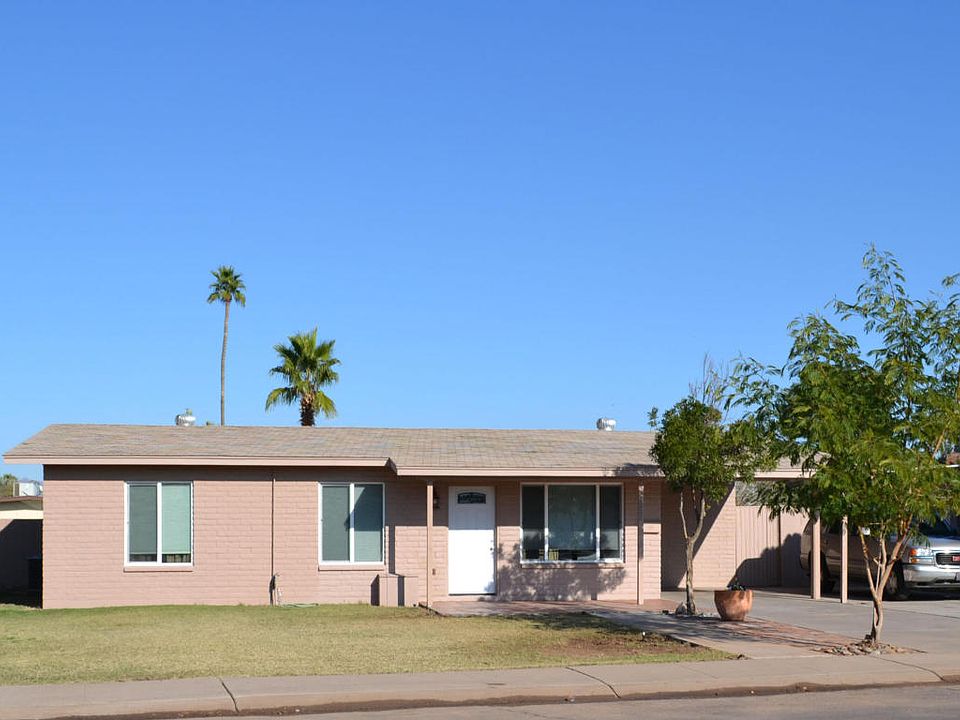 1st image of 1322 E Bishop Dr