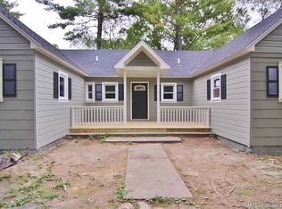 12 Upper Cherrytown Rd, Kerhonkson, NY 12446