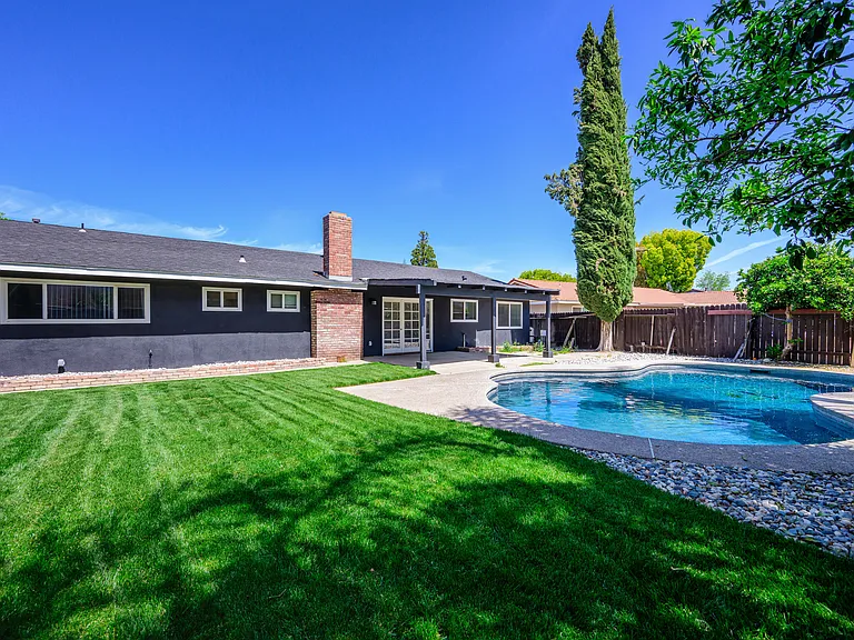 9042 El Oro Plaza Dr — Photo 40