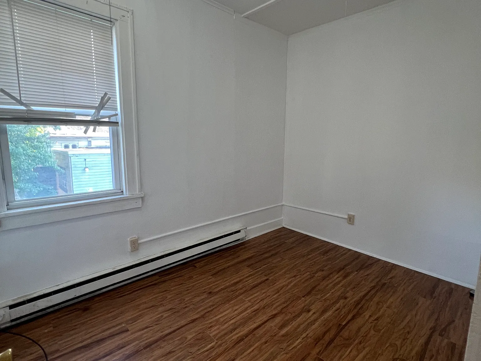 315 10th St — Photo 3
