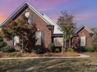 3108 Fairmead Dr, Concord, NC 28025