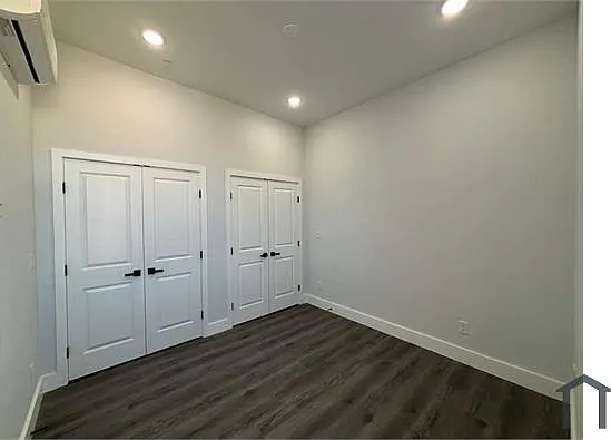 1515 W Dauphin St #12 — Photo 8