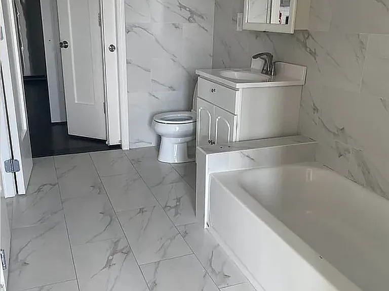 52-22 Roosevelt Ave #3A — Photo 5