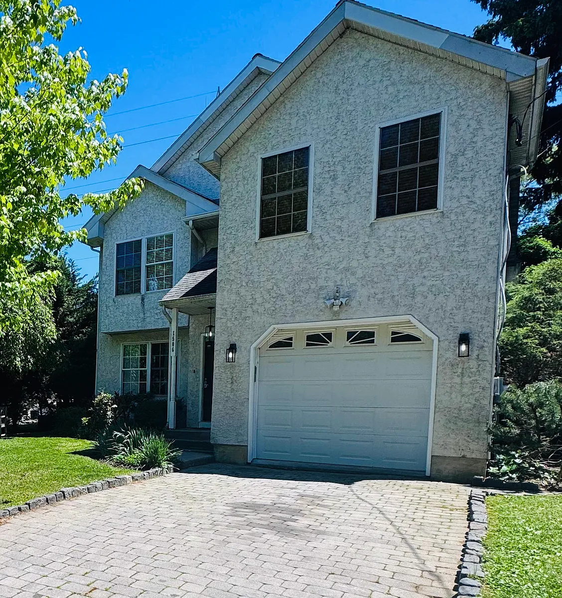 Building Photo - 1506 E Mermaid Ln