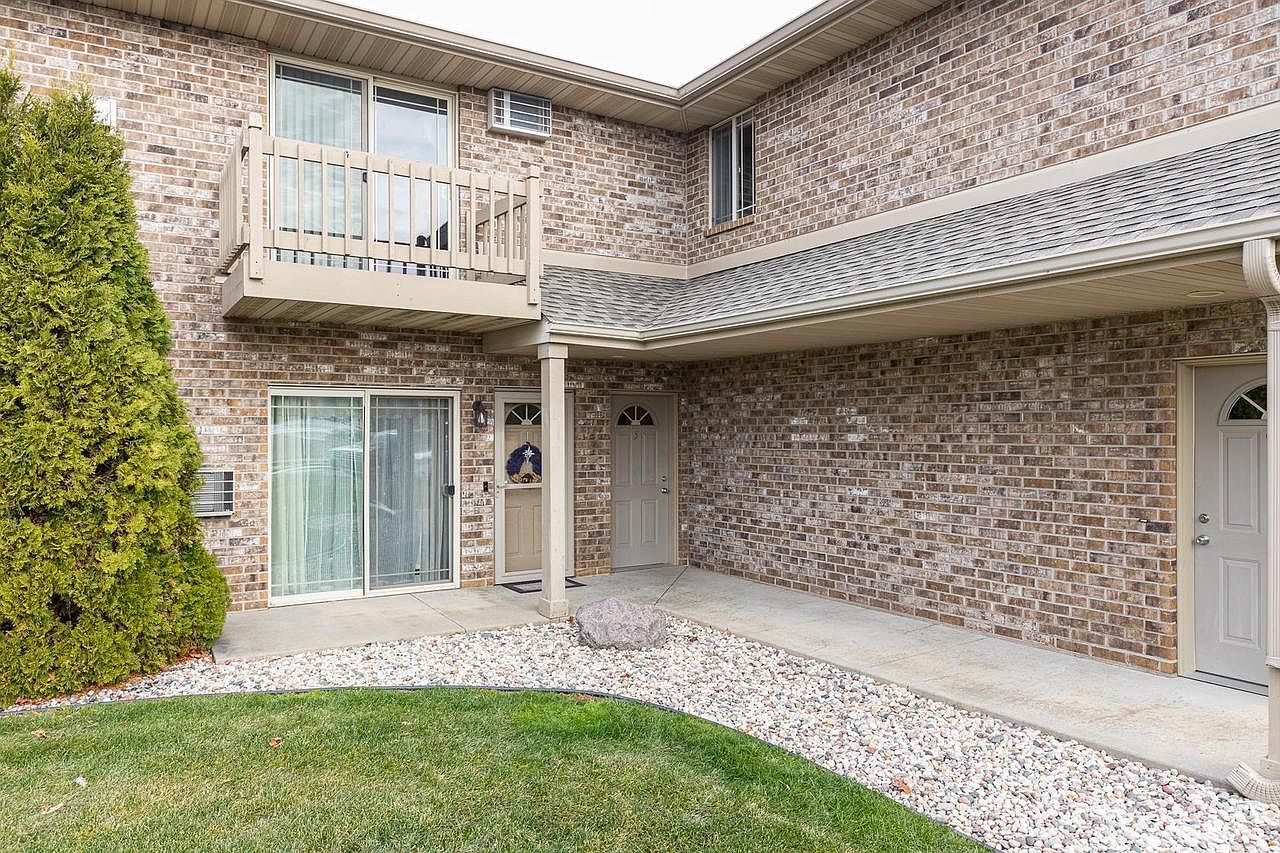 3333 North CASALOMA DRIVE UNIT 5, Appleton, WI 54913 Zillow